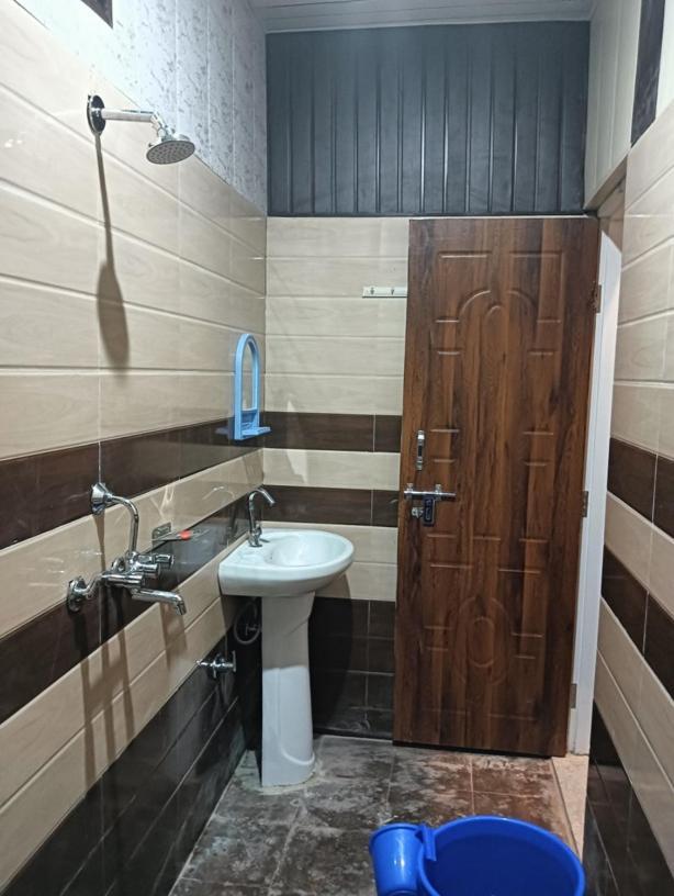 Hotel Chauhan Brothers Uttarkāshi Exteriér fotografie